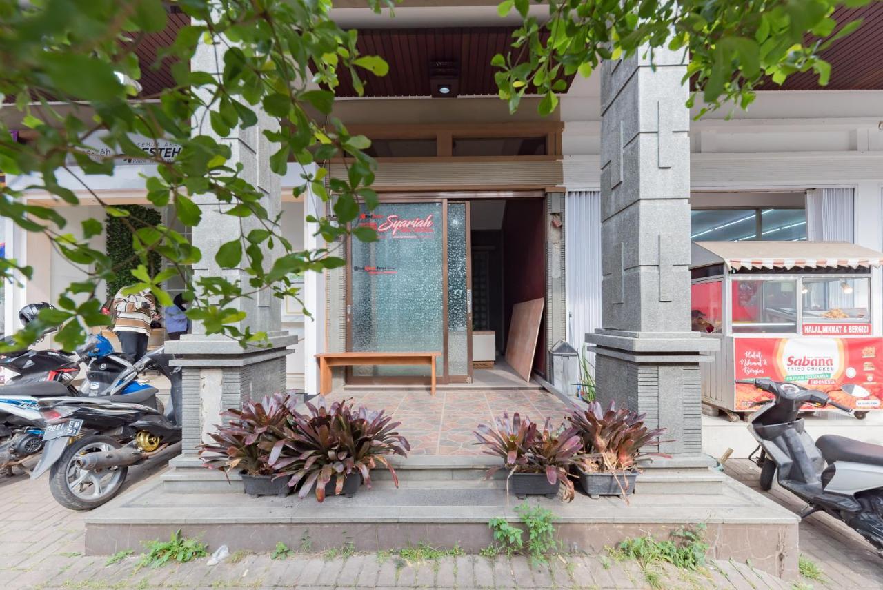 Reddoorz Syariah Near Politeknik Negeri Bandung Campus Hotel Cimahi Buitenkant foto