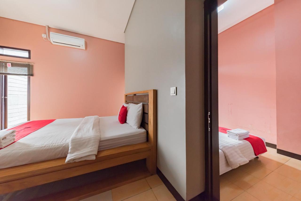 Reddoorz Syariah Near Politeknik Negeri Bandung Campus Hotel Cimahi Buitenkant foto